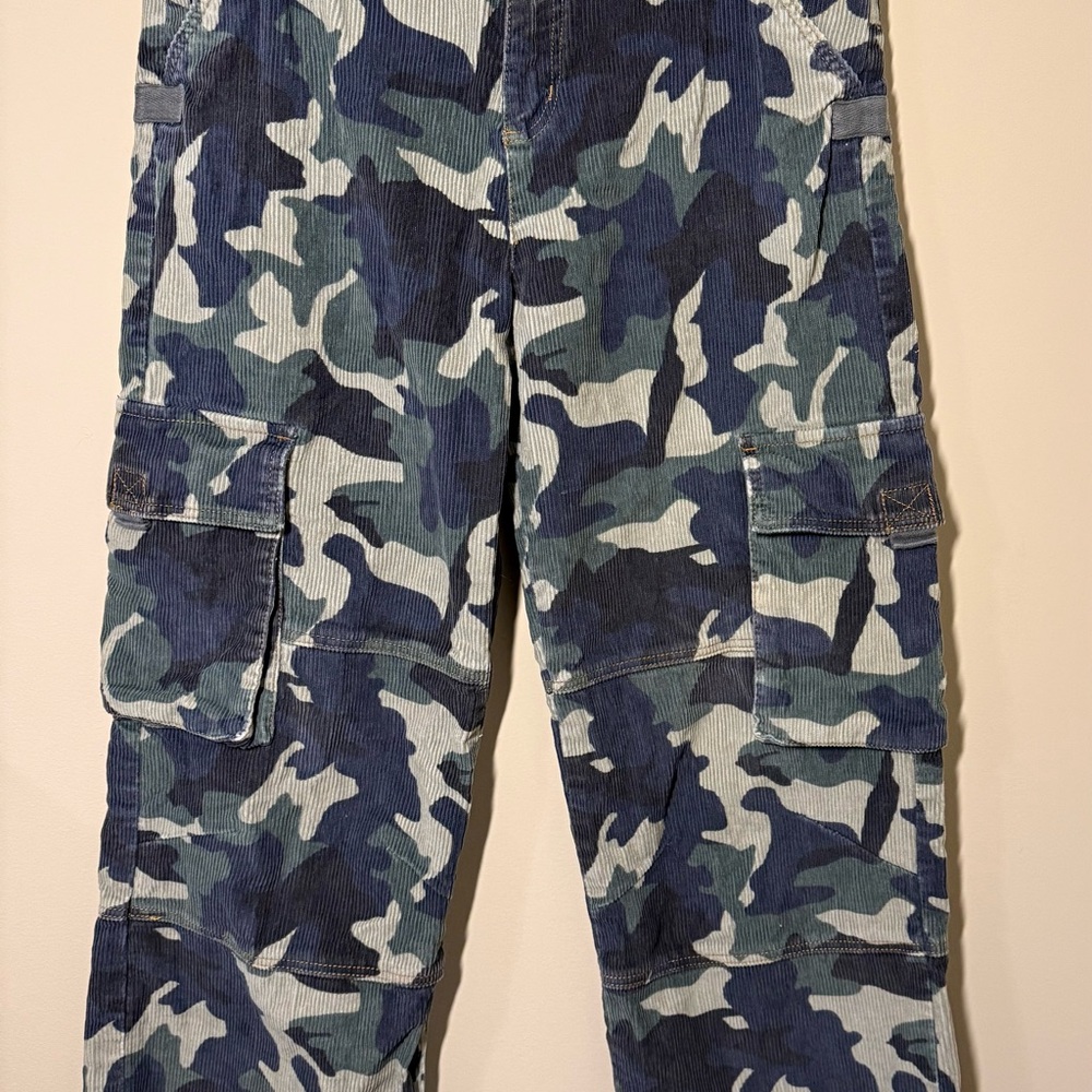 VTG Mini Boden Green Camo Cordoroy 6 pocket Cargo Pants Boys size 11-12 Years